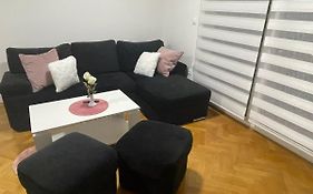 Apartmani Marčetić